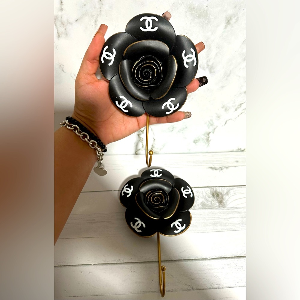 CC Customized Flower Hooks